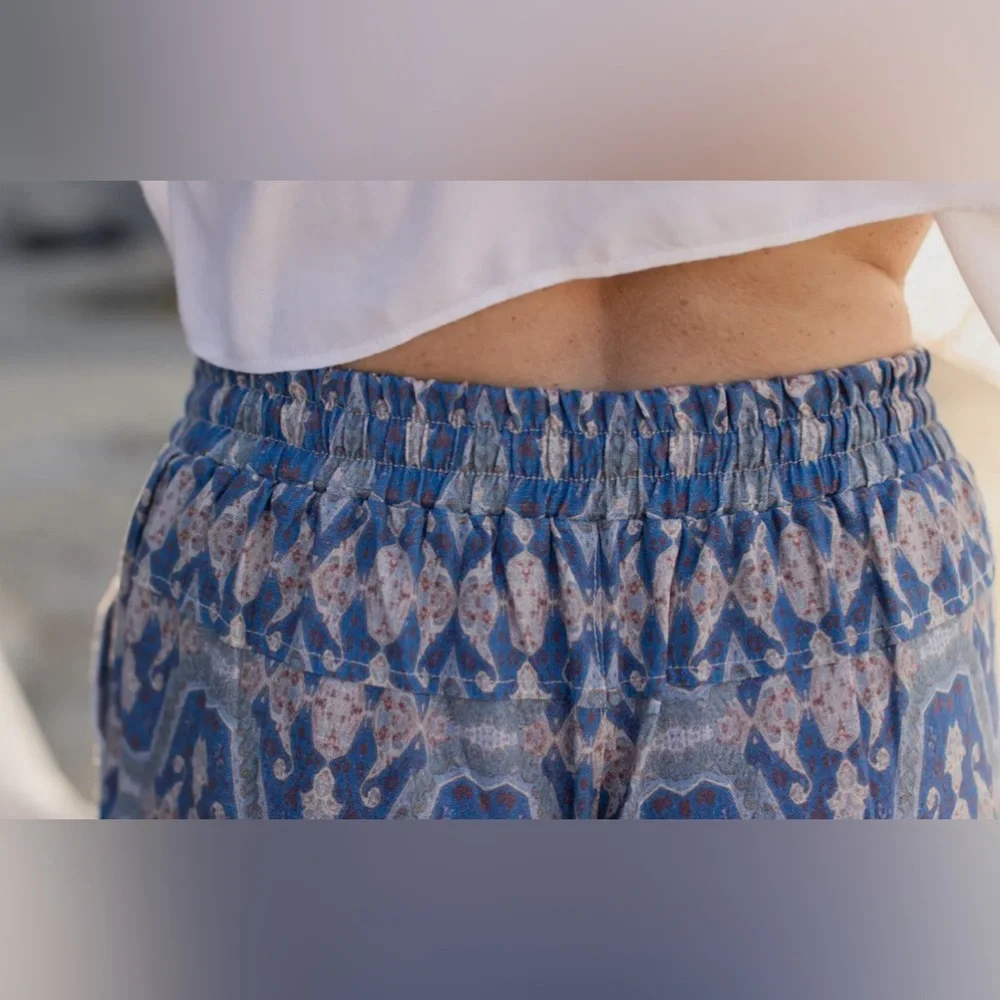 ⭐️Market of Stars⭐️ Head In The Clouds Artist Boho Comfy Cropped Pants